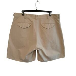 Vintage Filson Shorts Size 42 x 8 inch inseam Cotton Canvas Khaki Flap Pockets